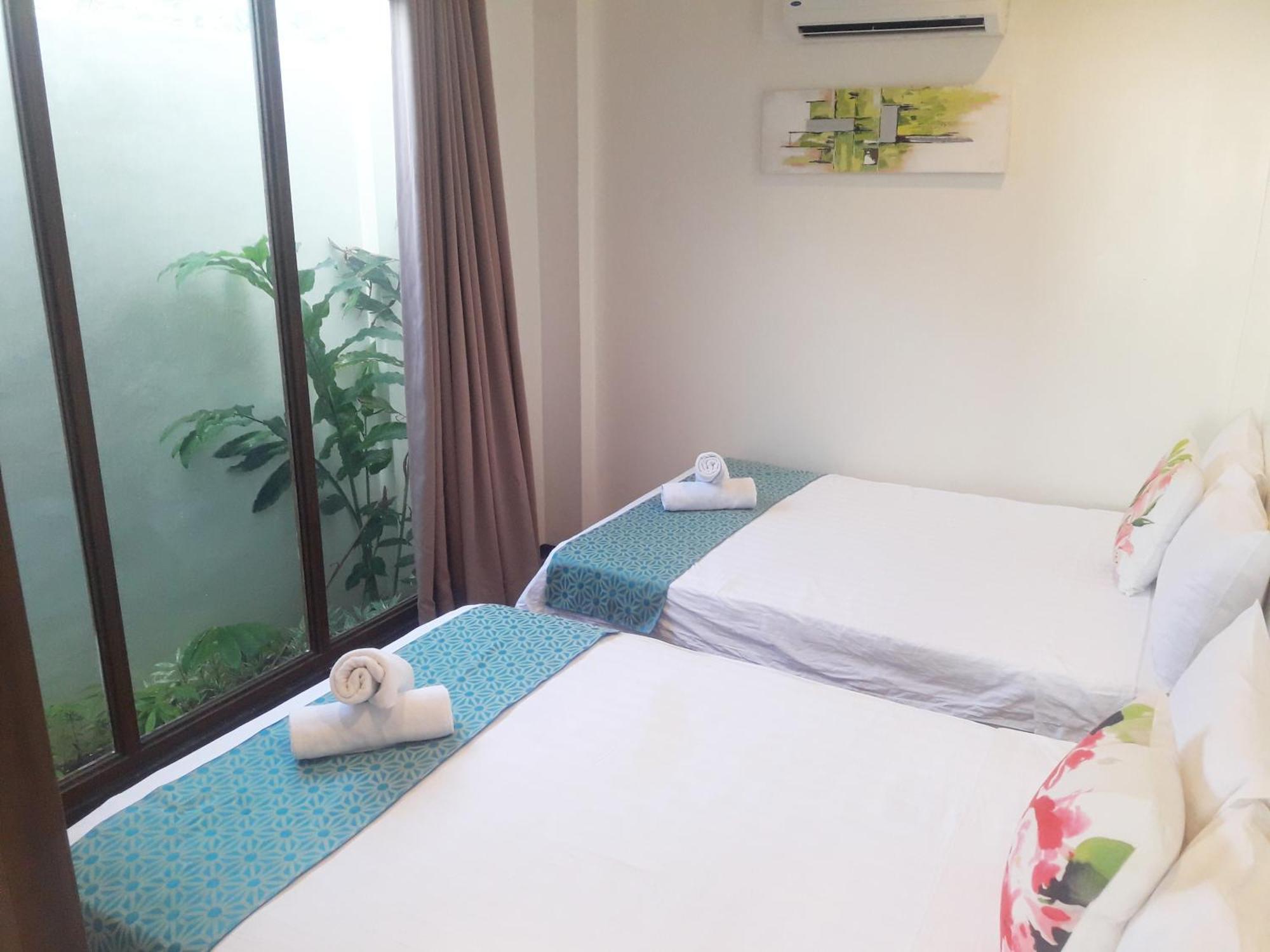 The Orient Boracay Yapak